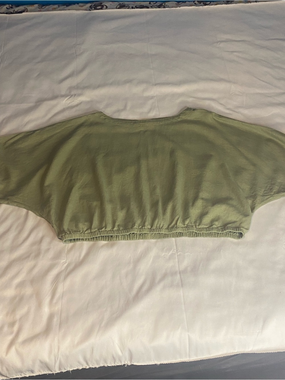 Womans Olive Green Cropped Top W/ Neckline & Elasticized Bubble Hem Size XL
